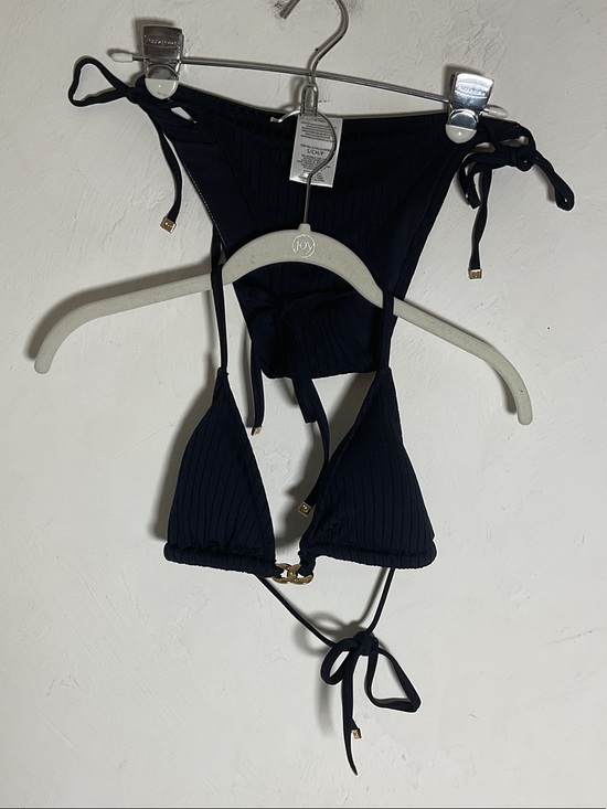 MICHAEL Michael Kors Other - MICHAEL Michael Kors Ribbed Gold Chain Triangle Bikini Set Size S Navy